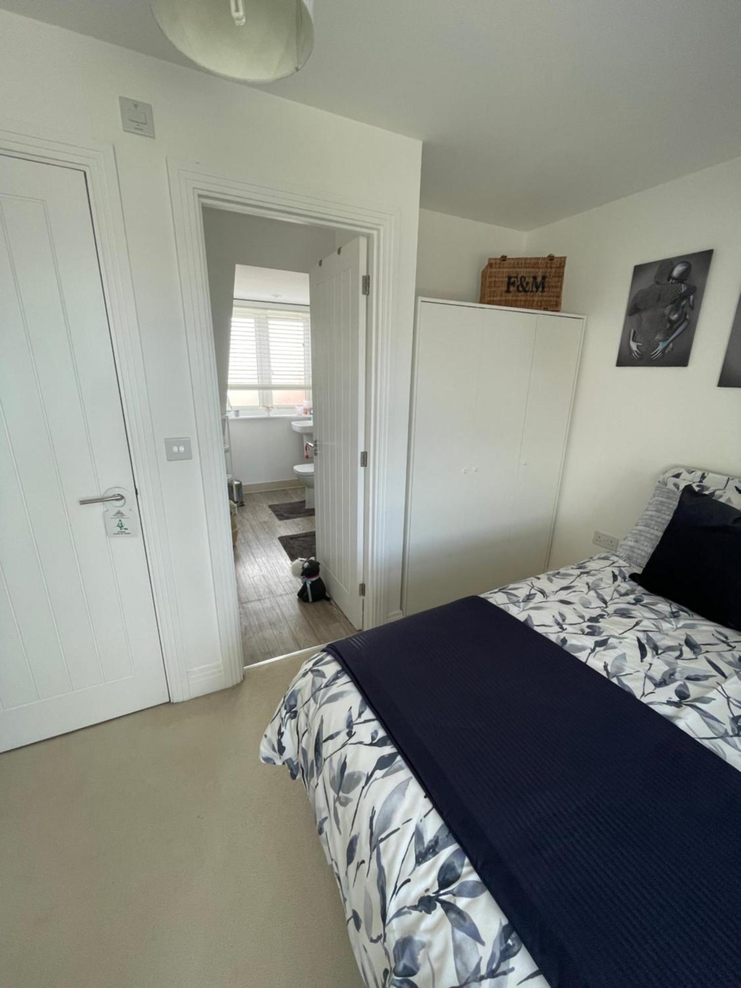 Smith'S Loft Bed & Breakfast ชิชิสเตอร์ ภายนอก รูปภาพ